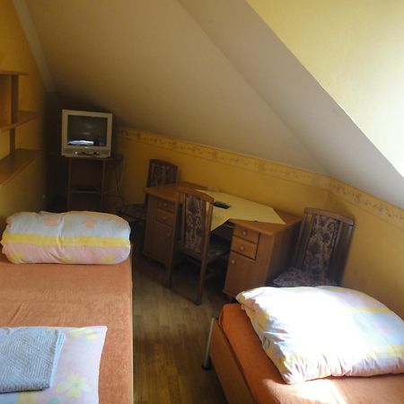 Zajazd Adampol Hotel Strumien Room photo